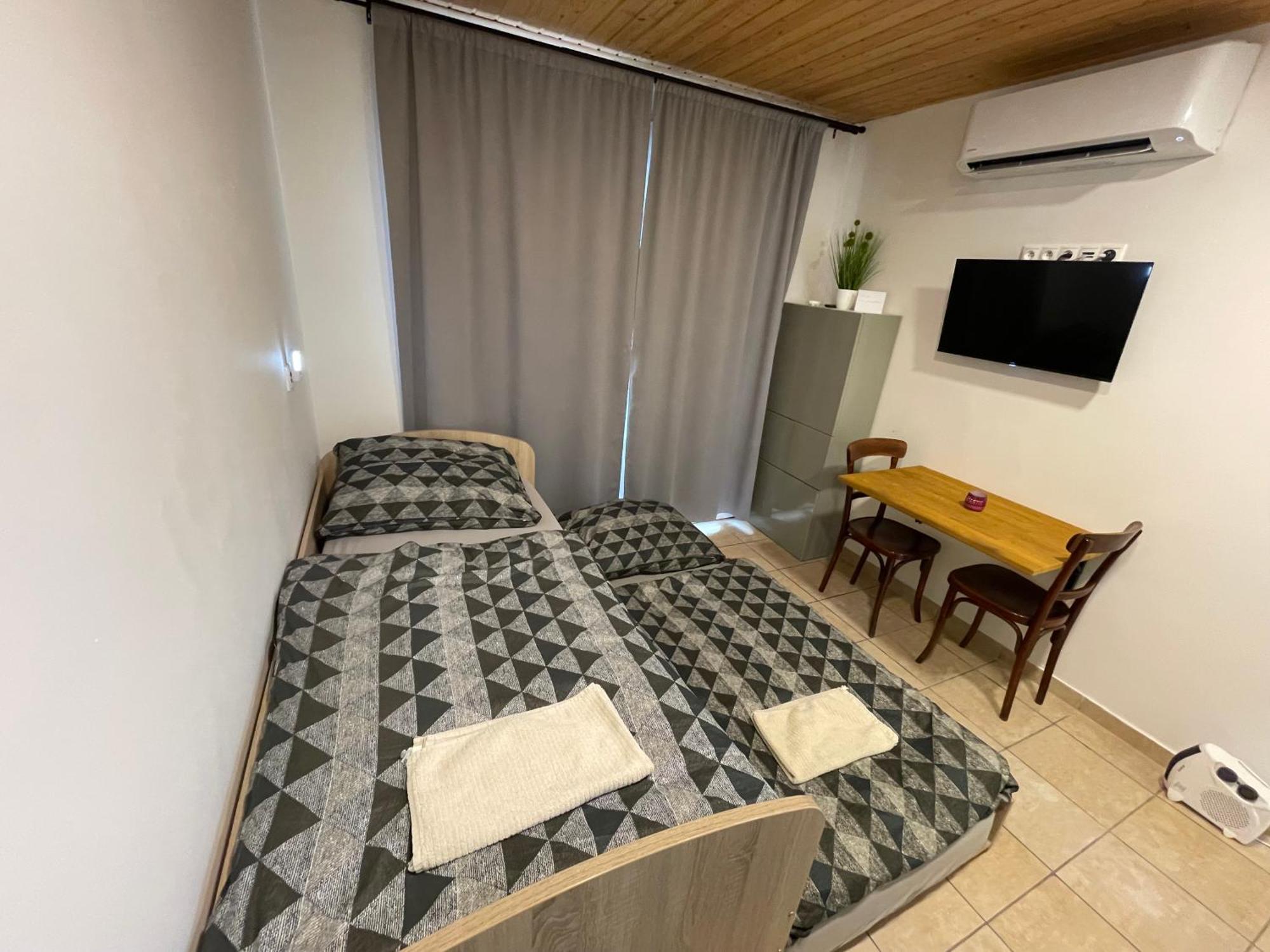 Apartman Mini Stupava Luaran gambar