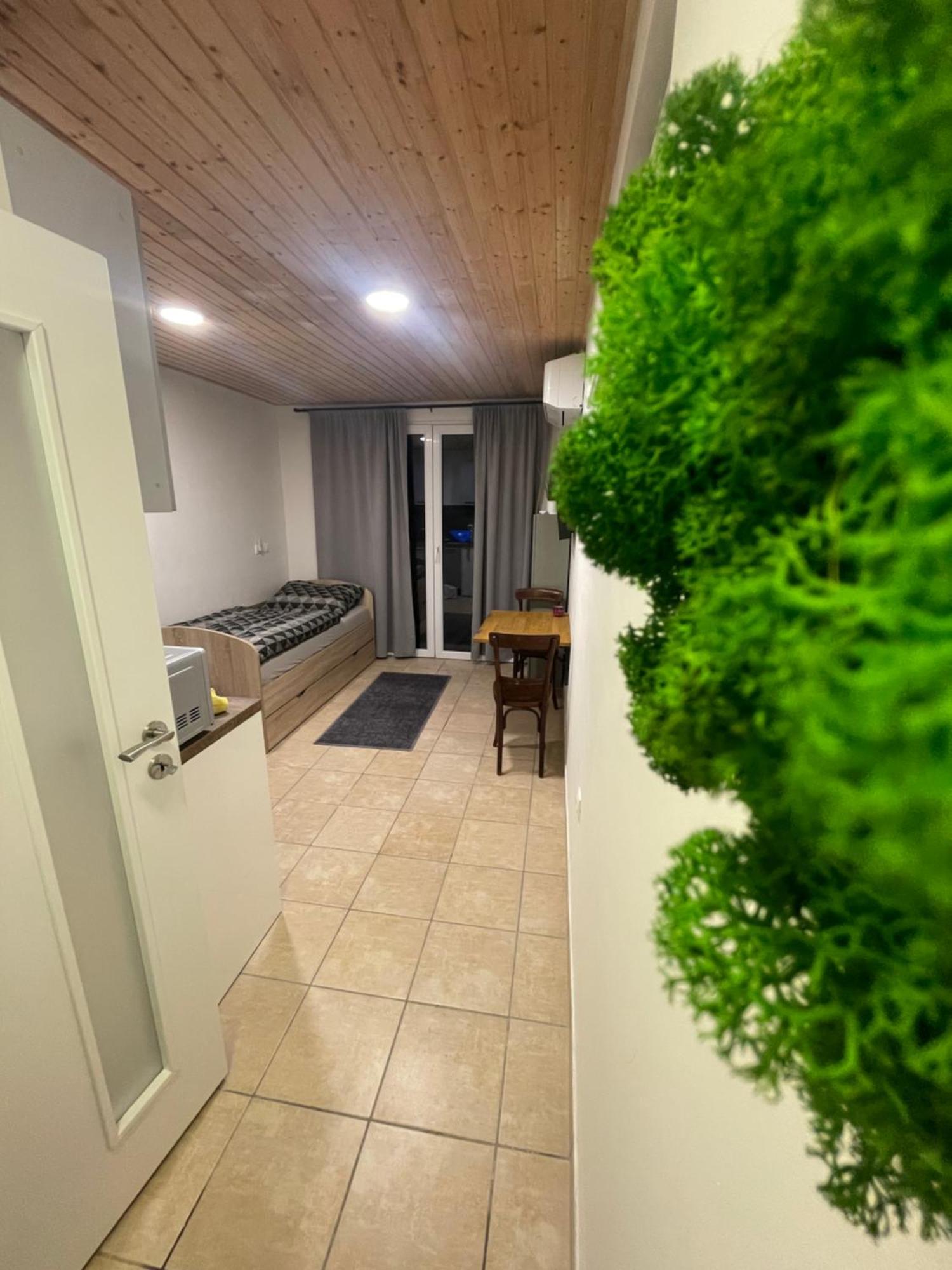 Apartman Mini Stupava Luaran gambar